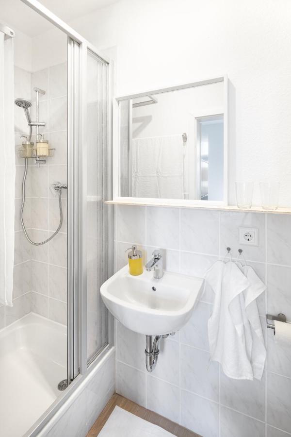 Tinytiny Modernes Studio Apartment In Plagwitz Leipzig Bagian luar foto